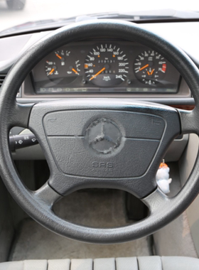 适用老奔驰9396款六代E230220W124虎头奔S600手缝方向盘套全包皮