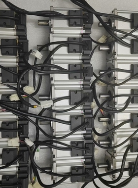 议价MSMF042L1U2M，松下a6伺服电机400w，低惯量不