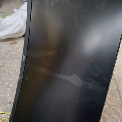 议价AOC 27G2显示器，27寸1K 144Hz，坏屏,屏幕破