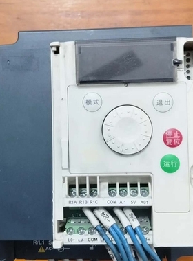 议价2 .2KW施耐德 Altivar ATV303HU22N4