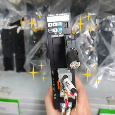 议价三协伺服驱动器DA22422，400W功率，220V交流输入