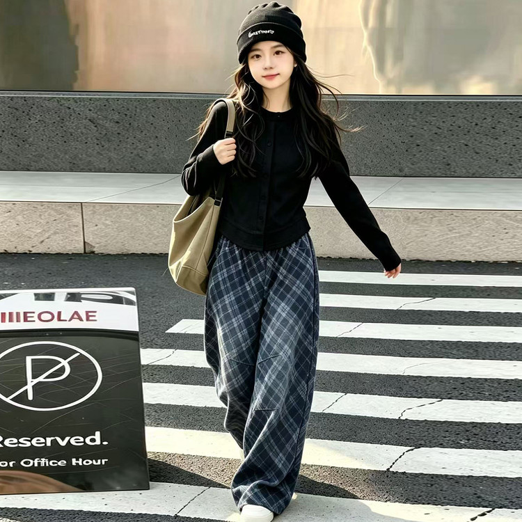 女童休闲套装秋季2026新款儿童装连帽外套洋气小女孩牛仔裤两件套图片