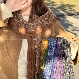 古着文艺感撞色碎花褶皱围巾女冬季氛围感民族风保暖丝巾围脖护颈