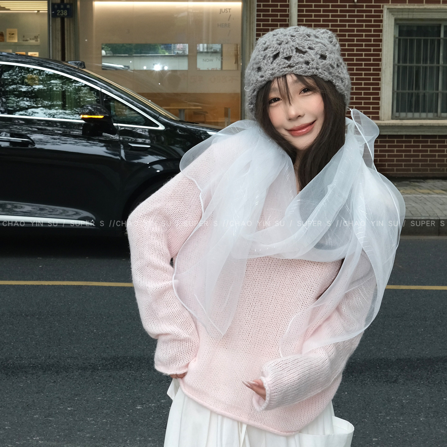 云纱漫影!超仙白色薄纱双层丝巾女清冷氛围感披肩出游围巾配饰品