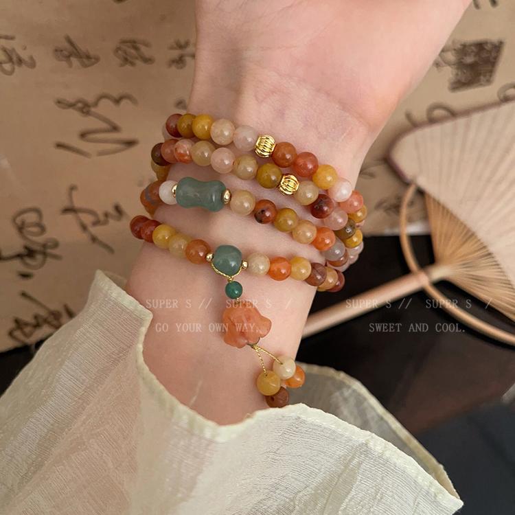 多层多圈叠戴铃兰花金丝玉手链