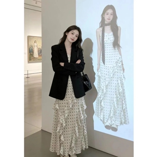 波点连衣裙套装 两件套装 黑色飘带 显瘦黑色西服外套 女 女早春新款