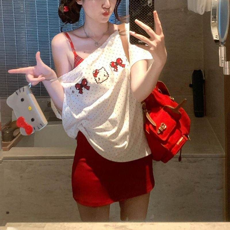 设计感斜肩波点kitty猫短袖T恤女夏季甜辣妹宽松半袖短款上衣
