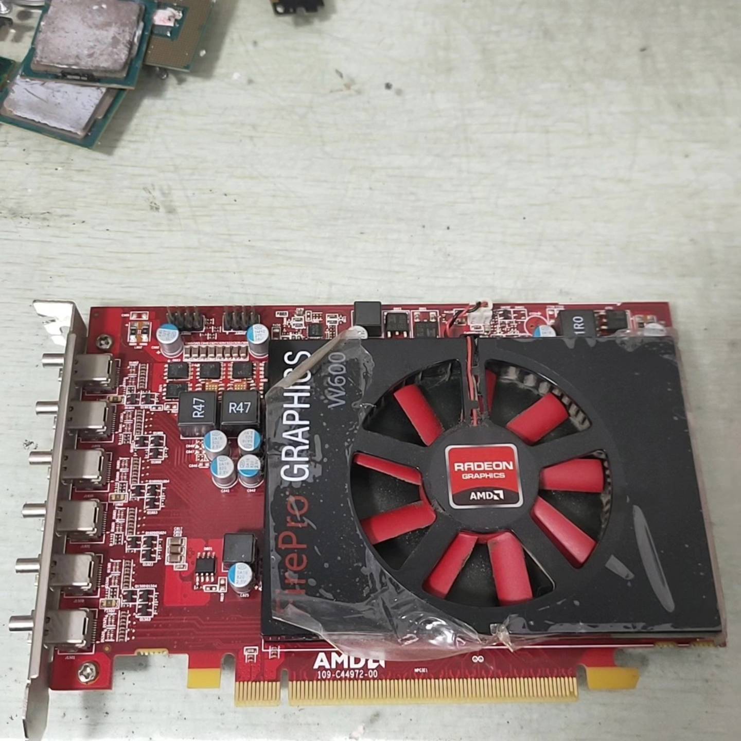 可维修AMD FirePro W600 六屏融合拼接图形专议价