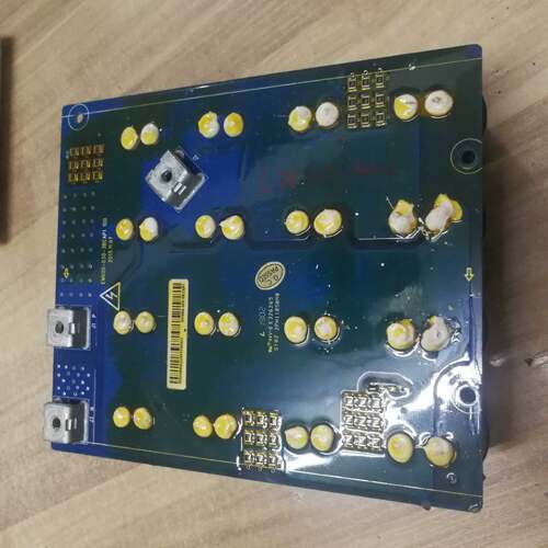 可维修变频器电容板 EM600-030-3BCAP1议价