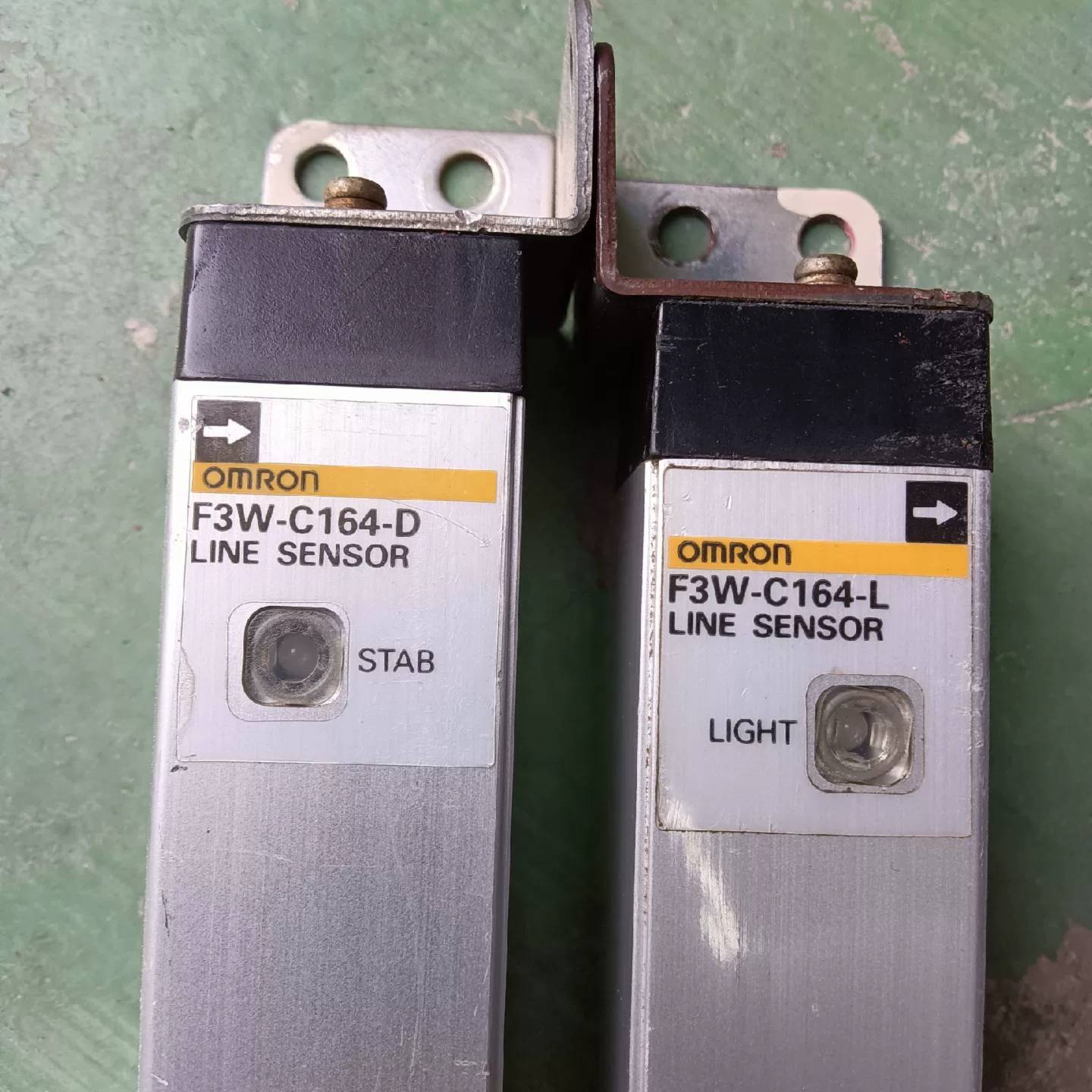 可维修欧姆龙安全光栅,F3W-C164-D和F3W-C164-L,议价