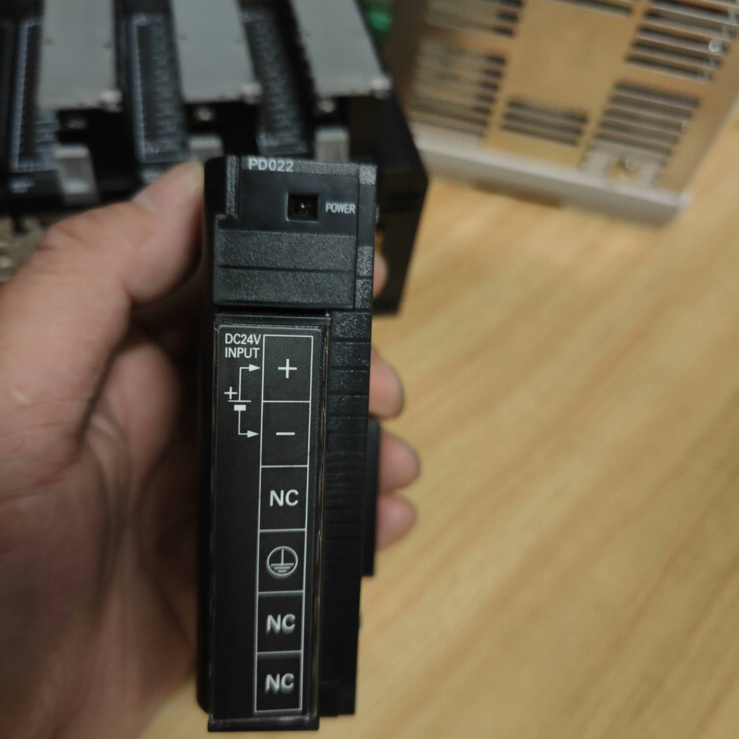 可维修CJ1W-PD022欧姆龙PLC电源议价