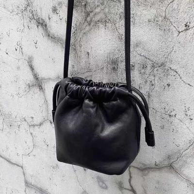 2025春夏新款福袋单肩斜挎手机包