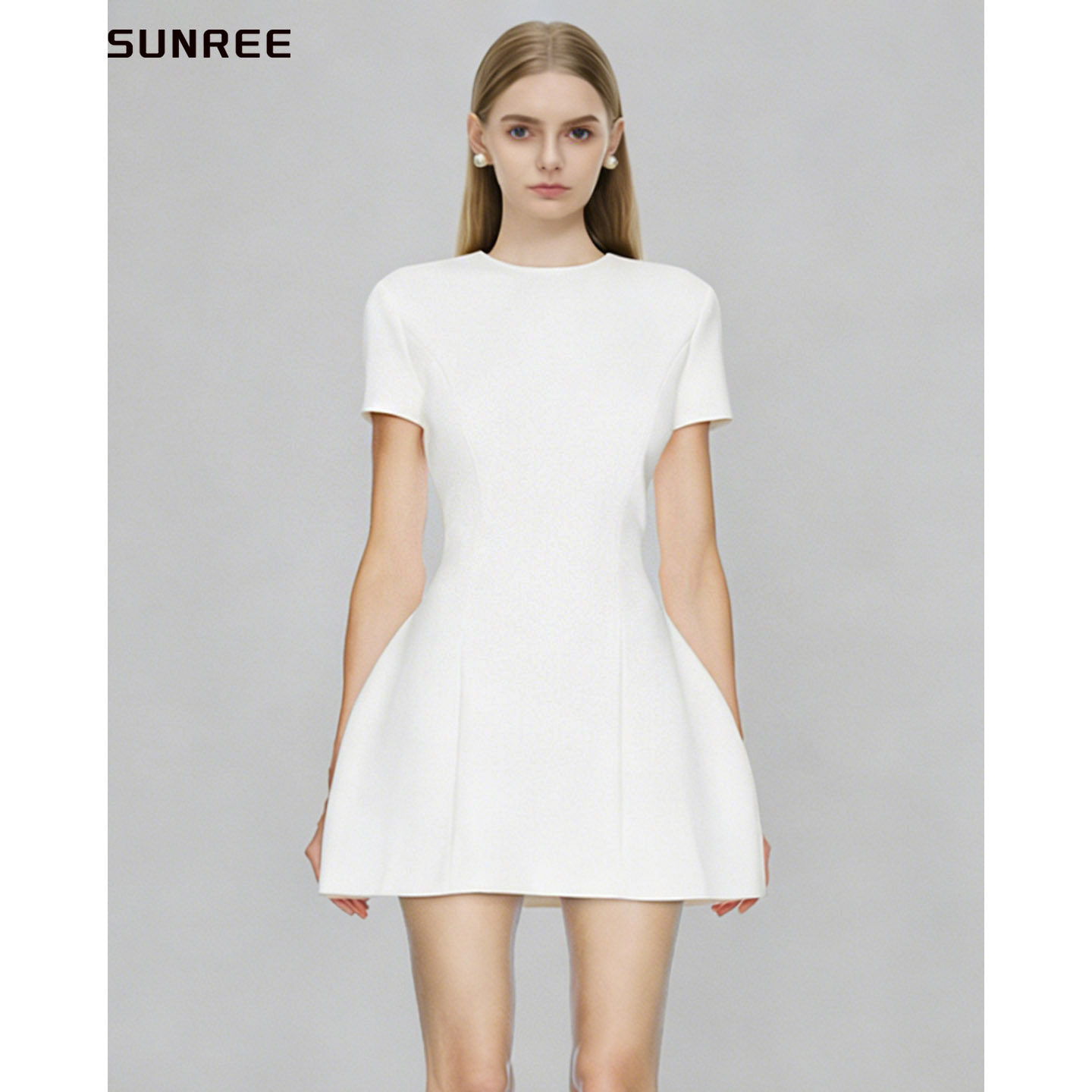 IU同款极简风白色短袖连衣裙女夏显瘦A字裙小众轻熟简约气质短裙