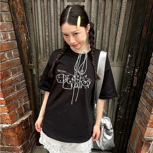 纯棉正肩线条小狗黑色短袖t恤女
