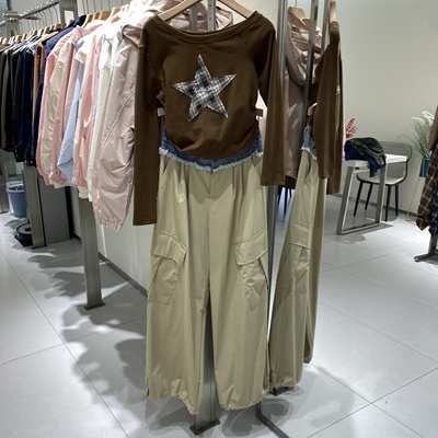 2025秋季新款时尚五角星贴布长袖T恤上衣+高腰工装裤两件套女套装