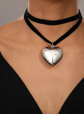 Double layered velvet heart-shaped collar necklace耳环