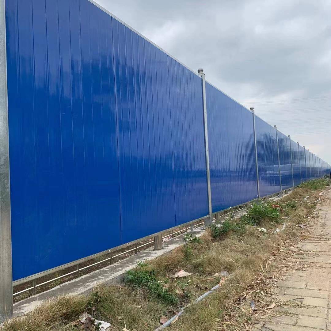 现货工地施工泡沫夹芯围挡市政工程围蔽道路施工隔离铁皮挡板
