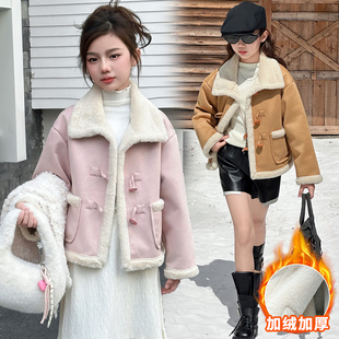 女童冬季皮毛一体短款外套儿童加绒加厚翻毛领牛角扣保暖上衣童装