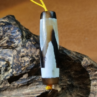 早期藏区回流温润细腻虎牙牙天珠老糯包浆玛瑙玉髓珠锁骨链配饰