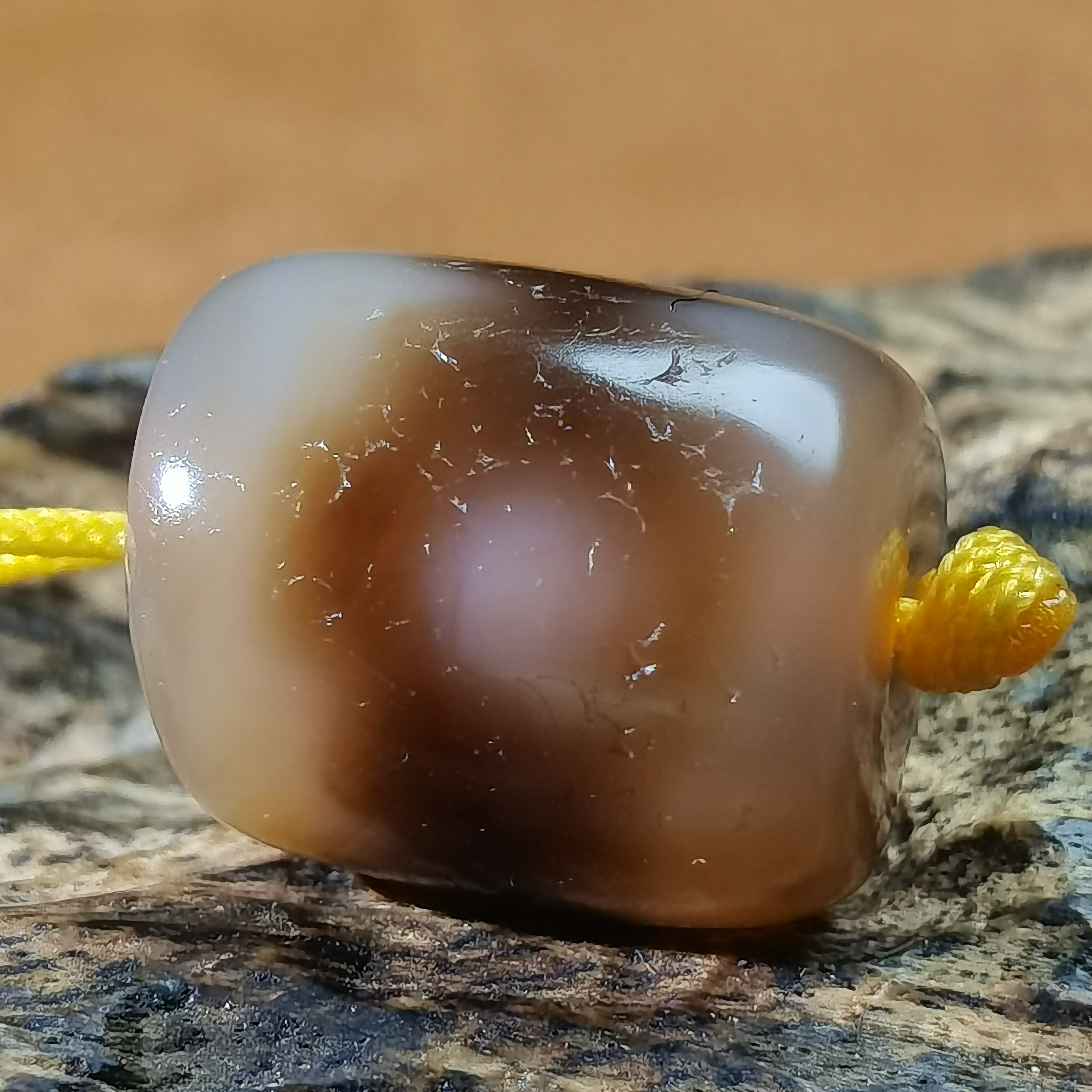 藏区回流老虫虫系列坛城三眼桶珠熟美油糯玛瑙玉髓珠藏式项链配饰