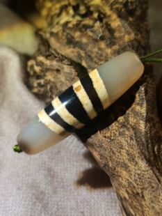 藏传高货精品福利缘金咬色扎实七线线珠真品玛瑙玉髓珠项链配饰