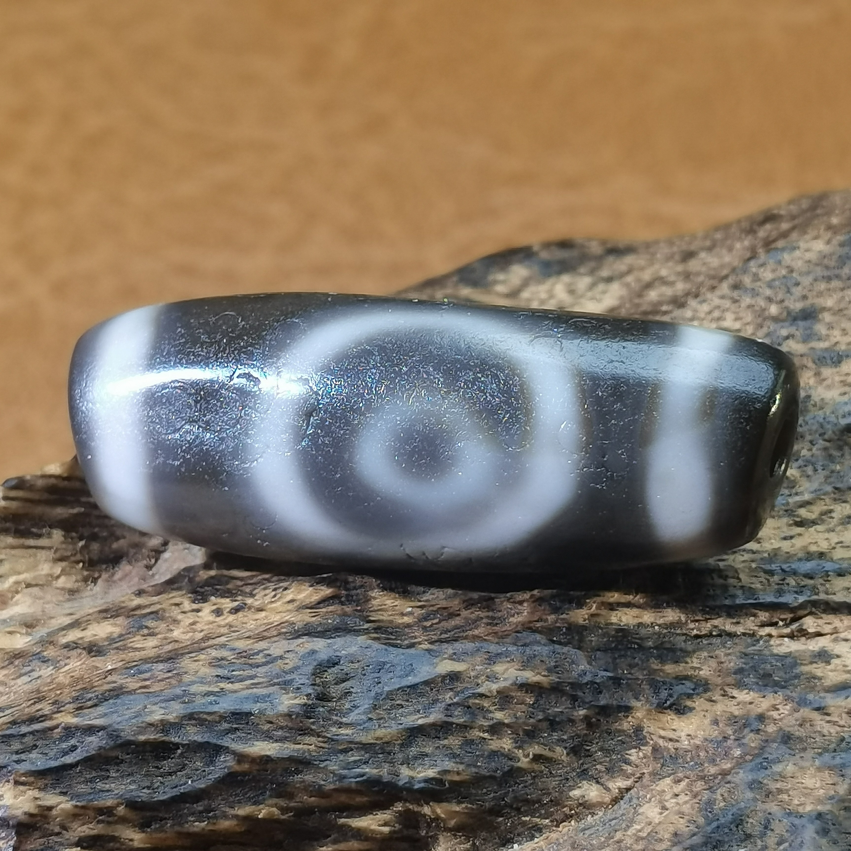 藏传千年至纯老虫虫系列眼中眼天地天珠玛瑙玉髓珠藏式锁骨链配饰