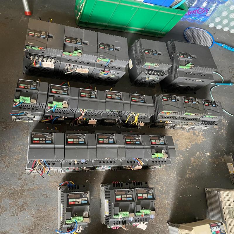 [议价]VFD007EL43A  0.75KW 两个