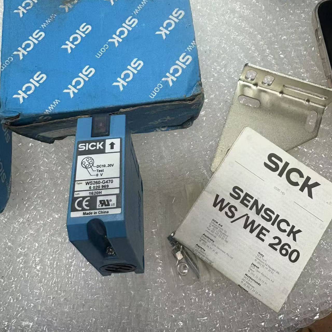 [议价]WS260-G470全系SICK西克传感器实物图拍摄