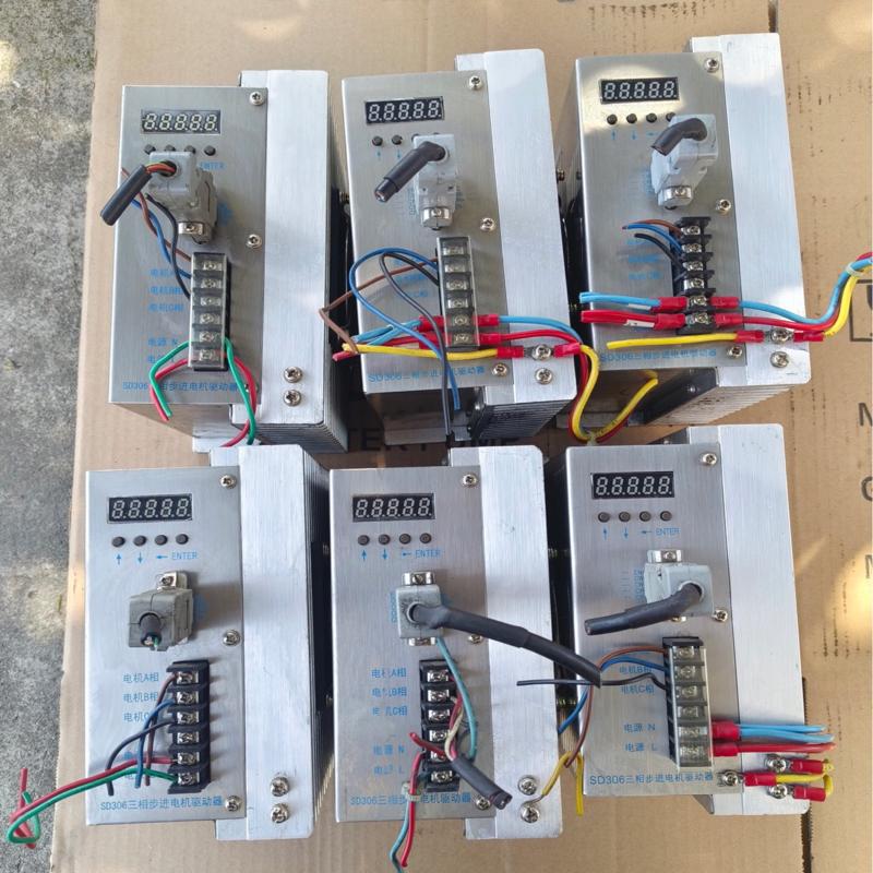 [议价]南京大地步进驱动器SD306，实物拍摄，成色如图，标