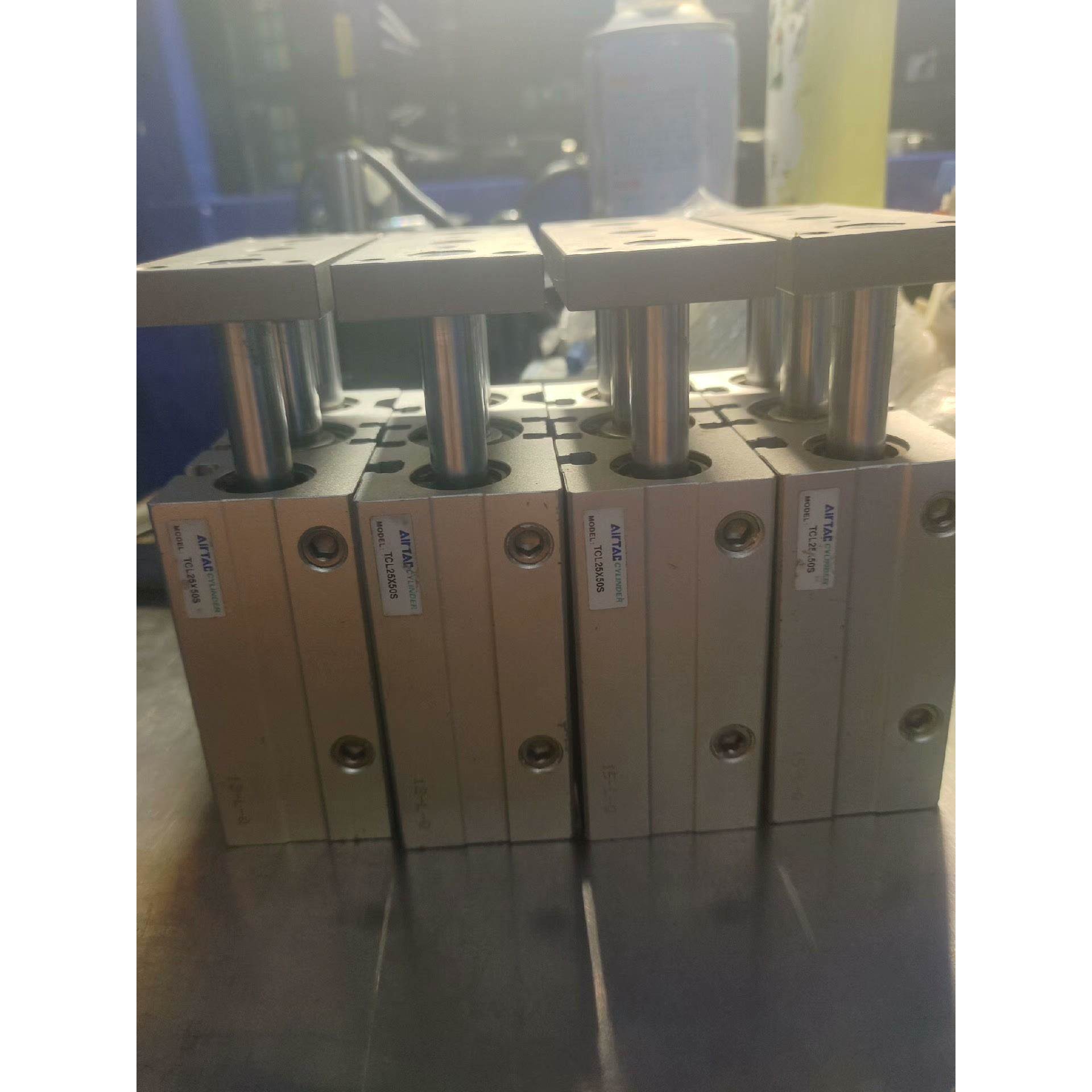 【议价】AirTac/亚德客， TCL25X50S 还有6个，成色