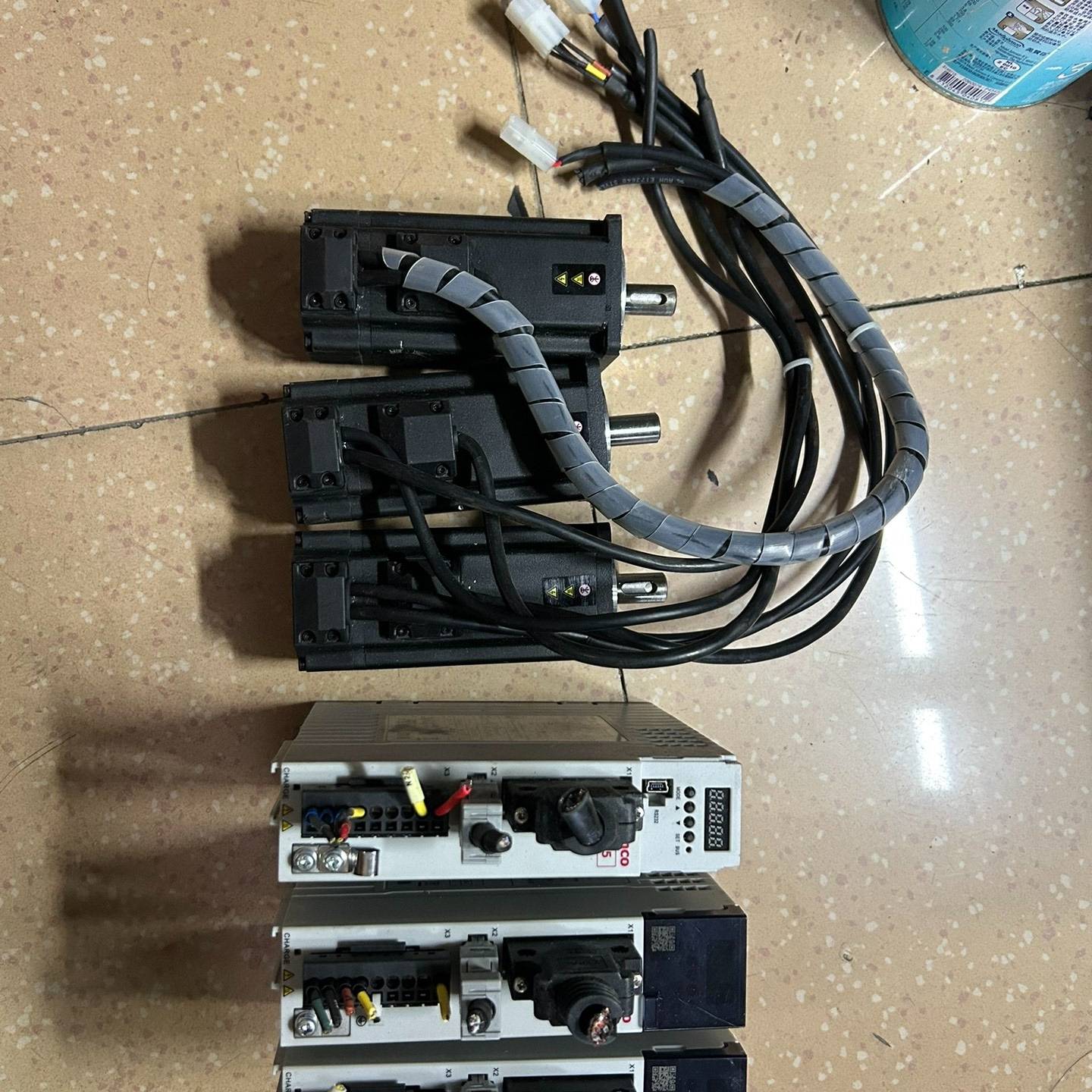 [议价]Kinco驱动器 FD425-LA-000 电机C60S
