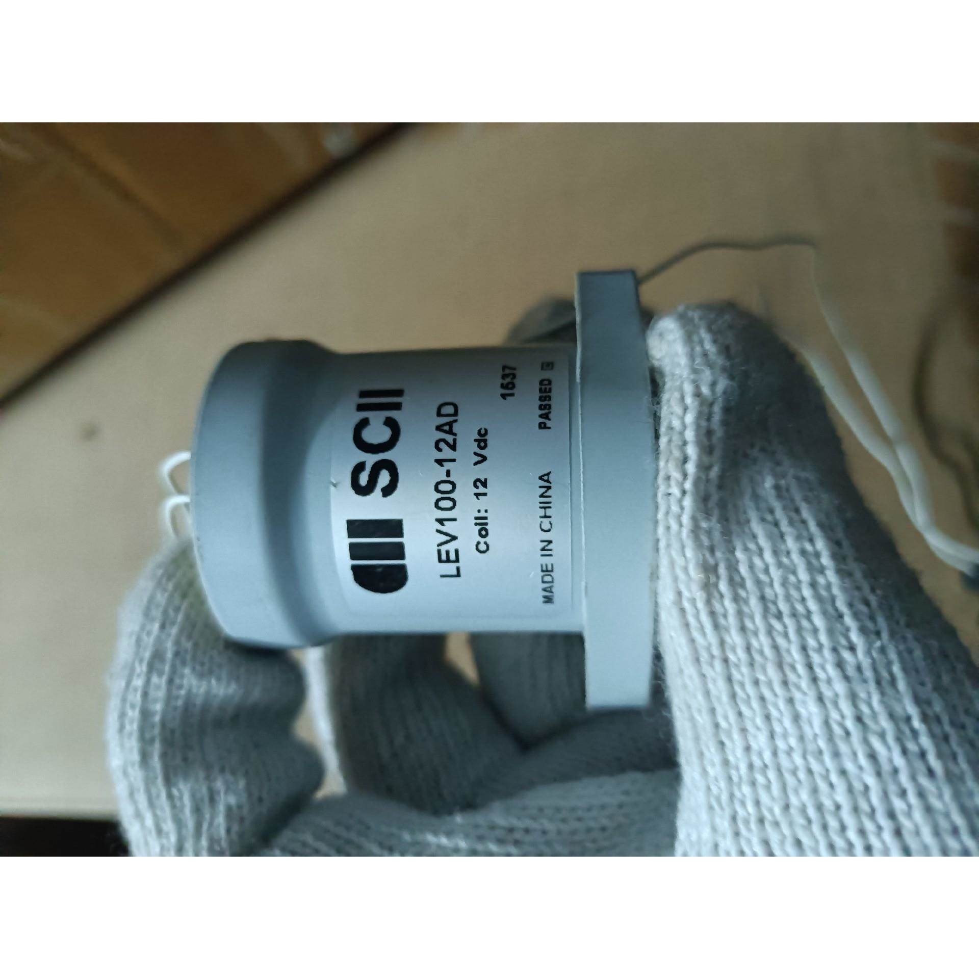 【议价】LEV100-12AD 继电器12V，成色漂亮