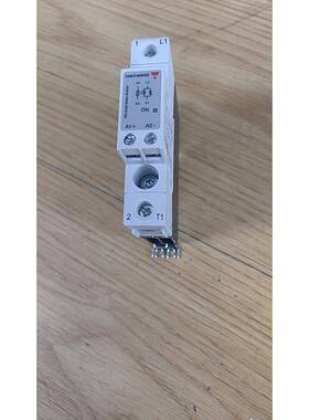 RGC1A60D30KGUS80原装瑞士佳乐CARLOGAVAZZI散热一体固态继电器