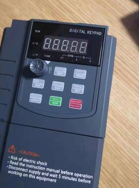 原装中驱 SJZO 变频器 调速器ZQ511M-1R5G1B-B 1.5KW 220 V380V