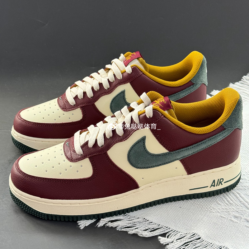 Nike耐克 男子Air Force 1 Dark Team Red空军一号板鞋HQ3612-113