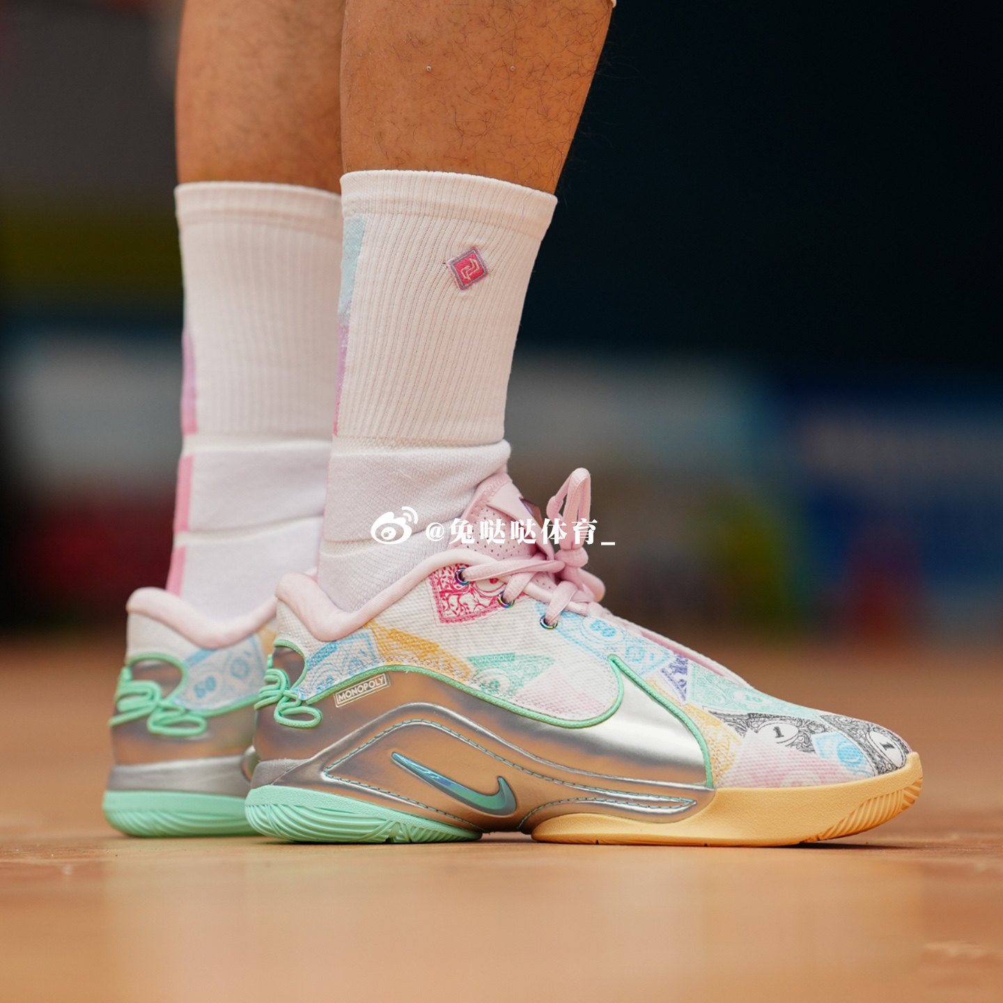 Nike LeBron XXII 詹姆斯22减震防滑实战运动篮球鞋男 FZ1098-100,运动鞋new,篮球鞋,淘宝优惠券,粉丝福利购,淘宝优惠卷