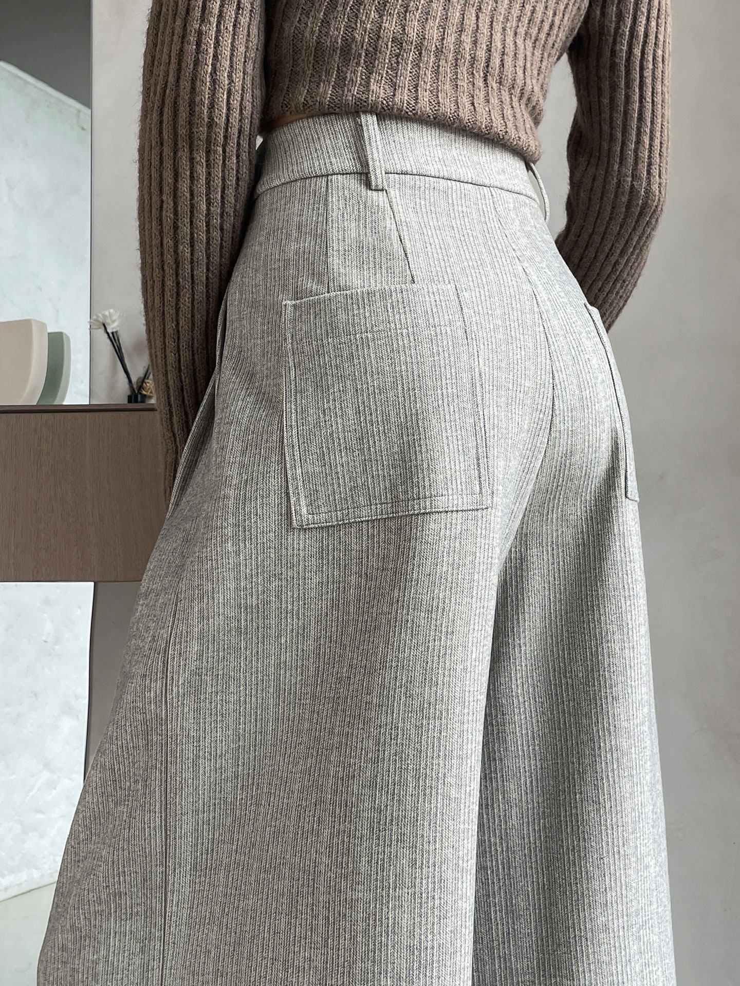 加绒加厚毛呢阔腿裤女2025年秋冬季新款高级感宽松休闲垂感西装裤