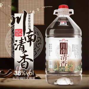 四川泸州纯粮食酒清香型38度约10斤桶装白酒高粱酒泡水果酒泡药酒