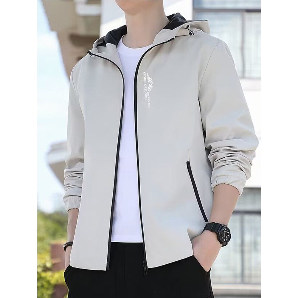 春秋季2026新款宽松夹克男士秋装休闲连帽防晒衣冲锋衣服男款外套