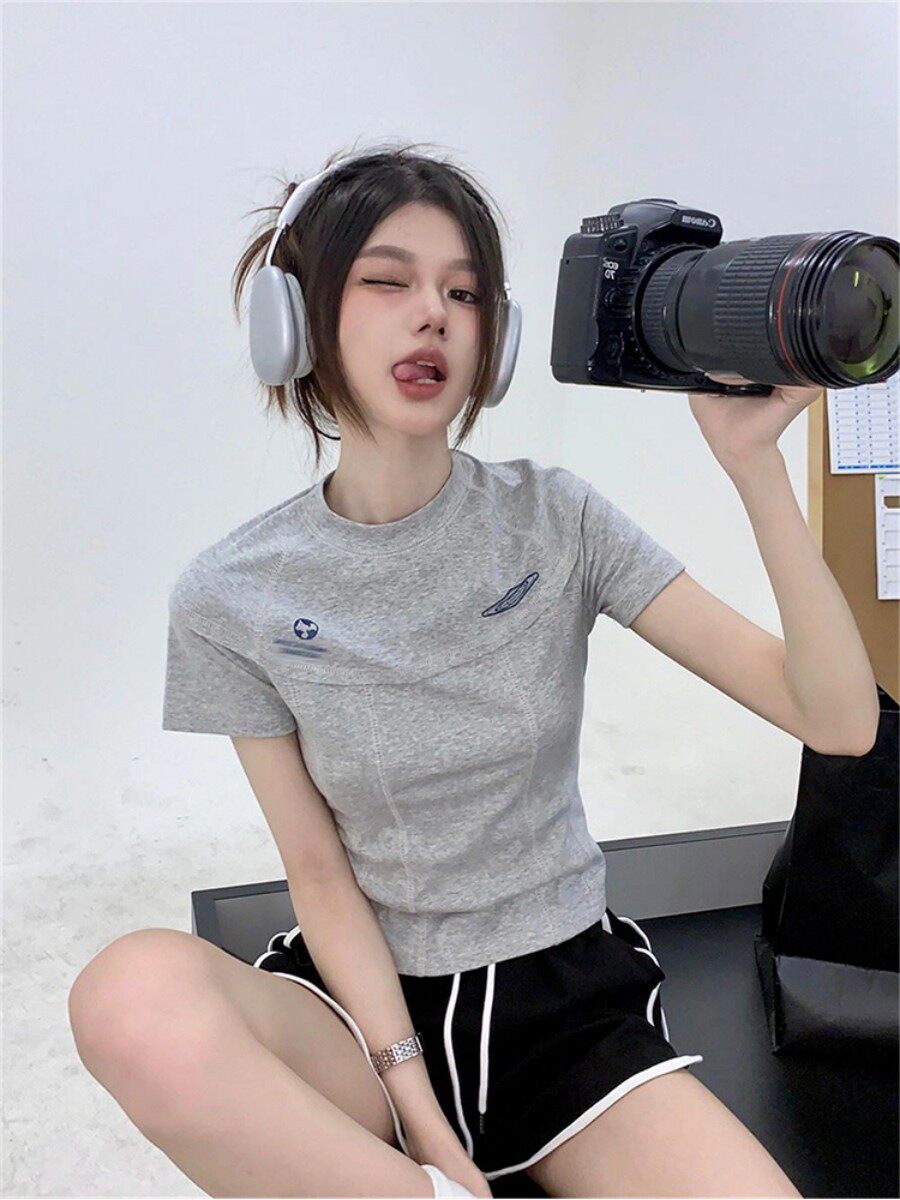 AMERICAN RETRO GRAY RAGLAN SLEEVE T-SHIRT WOMENS SUMMER 2024 NEW DESIGN SENSE FULL-SHOULDER CROPPED HERRINGBONE TOP