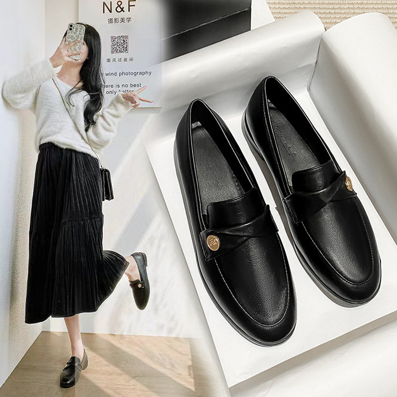 黑色小皮鞋女英伦风2025秋季新款百搭平底外贸单鞋大码女鞋工作鞋,女鞋,浅口单鞋,淘宝优惠券,粉丝福利购,淘宝优惠卷