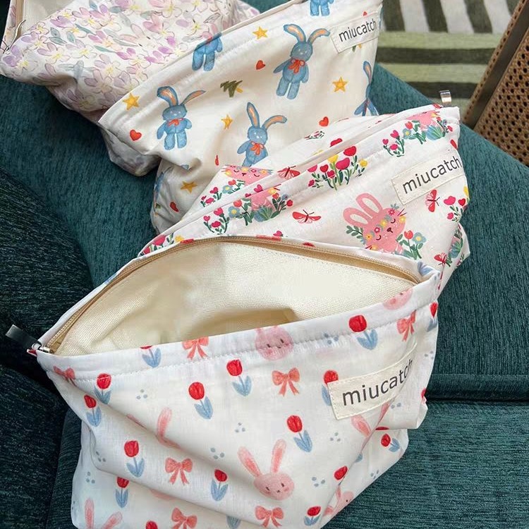卡通兔子花朵印花棉布化妆包帆布内衬耐用笔袋夏季旅行便携收纳袋