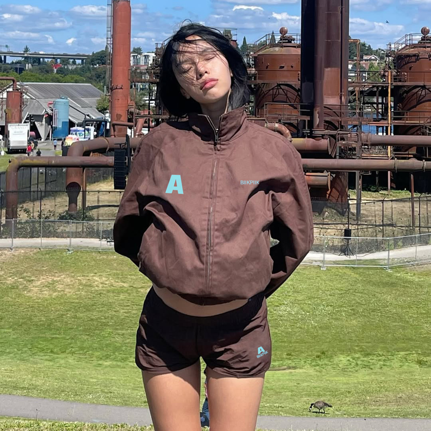 美拉德字母印花棕色梭织外套