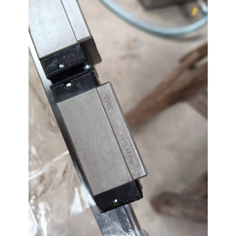 【议价】THKHSR15的一条2个块,1米导轨