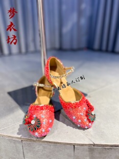 私人定制女童高跟鞋中国风走秀高跟鞋女童少数民族鞋绣花鞋礼服鞋