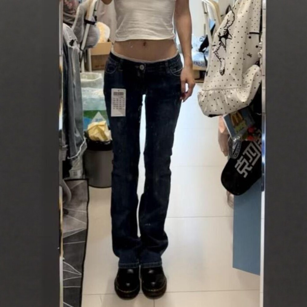美式复古低腰竹节纹微喇牛仔裤女秋冬款辣妹高街修身显瘦喇叭裤子