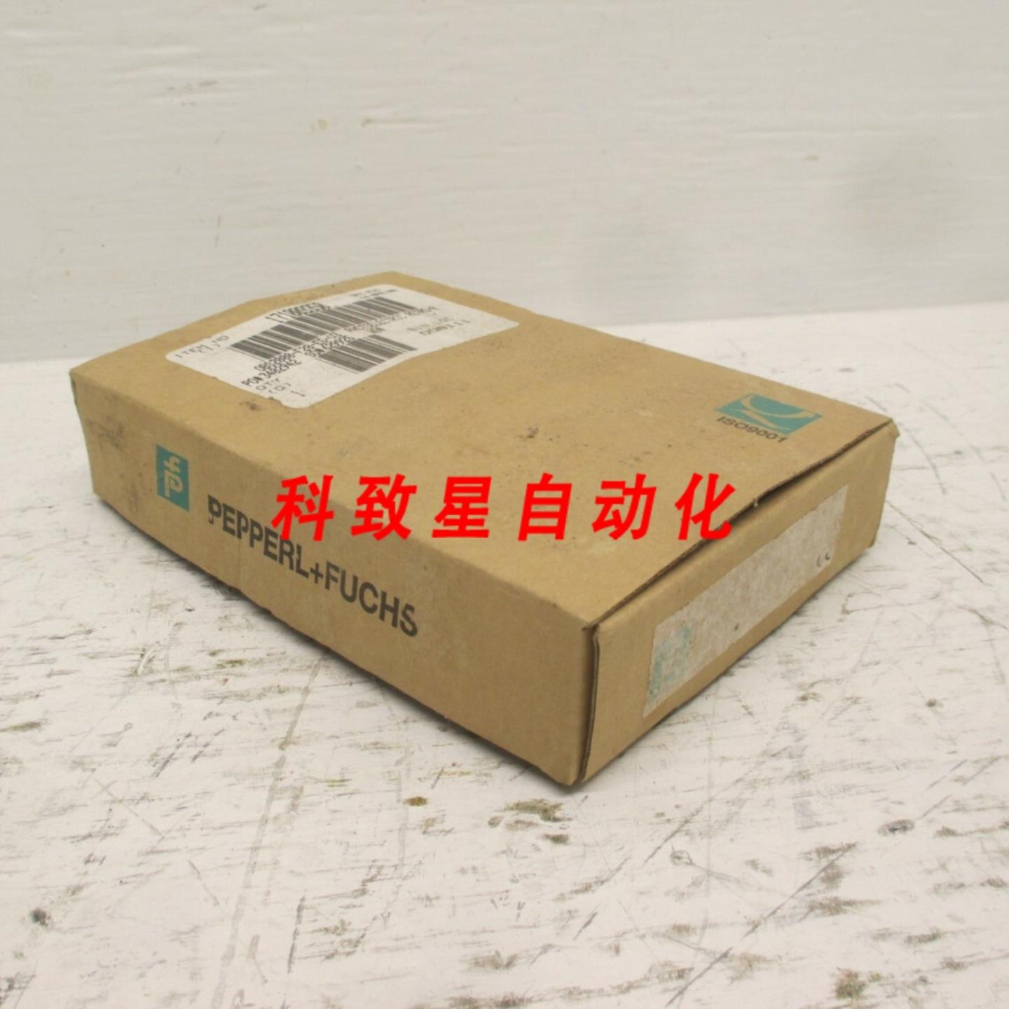 工业配件OBS2000-F28-E5光电开关Y85044 10-30V 300MA