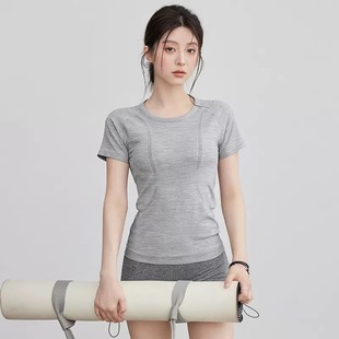 运动短袖 跑步速干T恤女无缝紧身瑜伽服上衣普拉提训练健身服 夏季