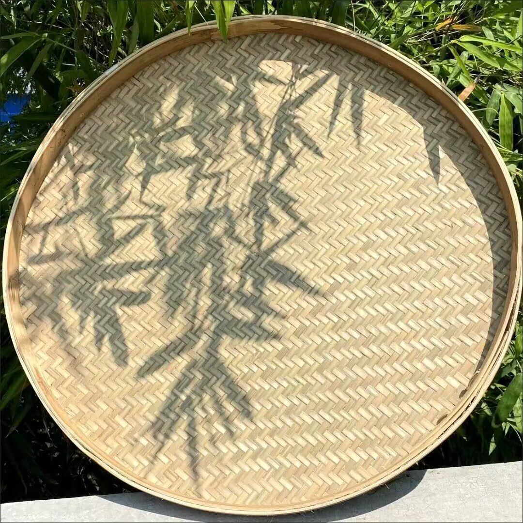 越南竹编簸箕家用大号竹编晾晒干货无孔竹筛子竹制品装饰圆竹编簸