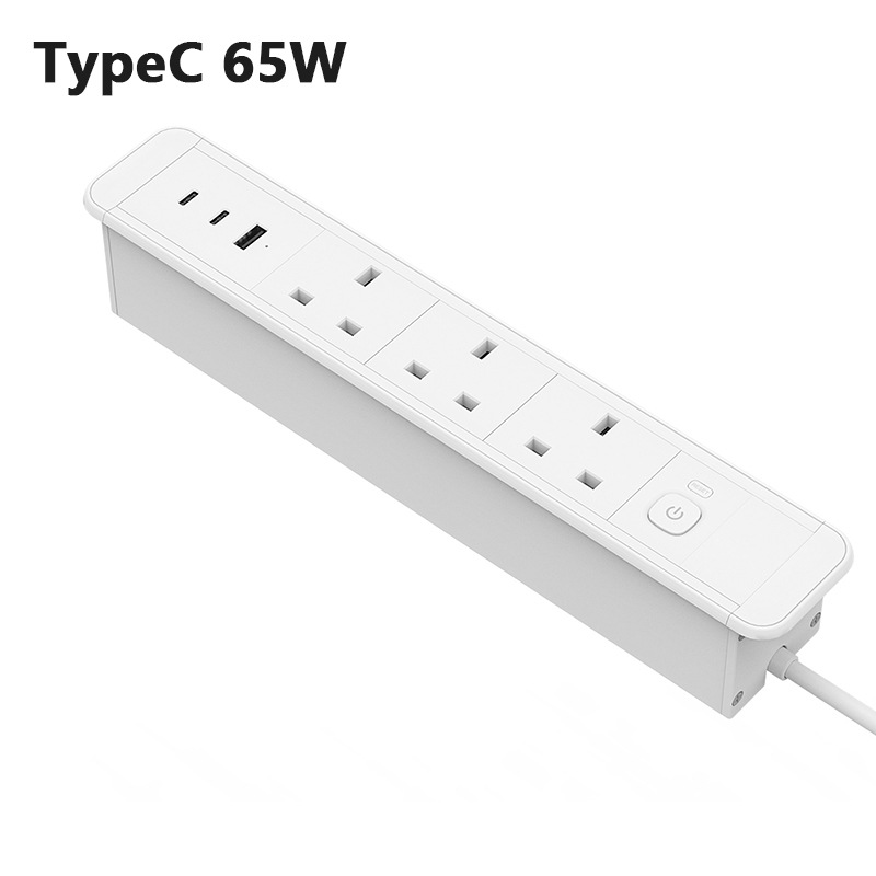 提供跨境嵌入式英标三位桌面插座大功率typeC65W英规快充桌面插座